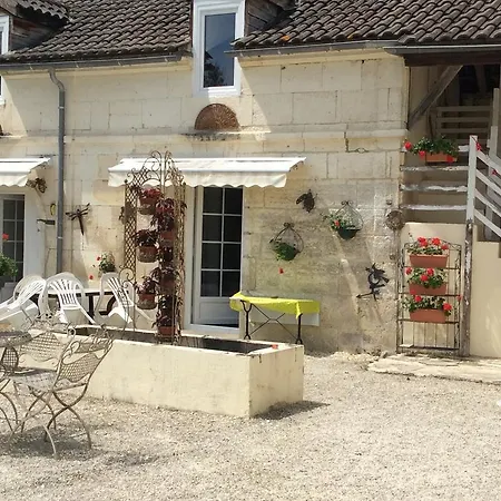 Gites La Charrue Guest house