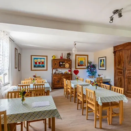 Gites La Charrue Guest house